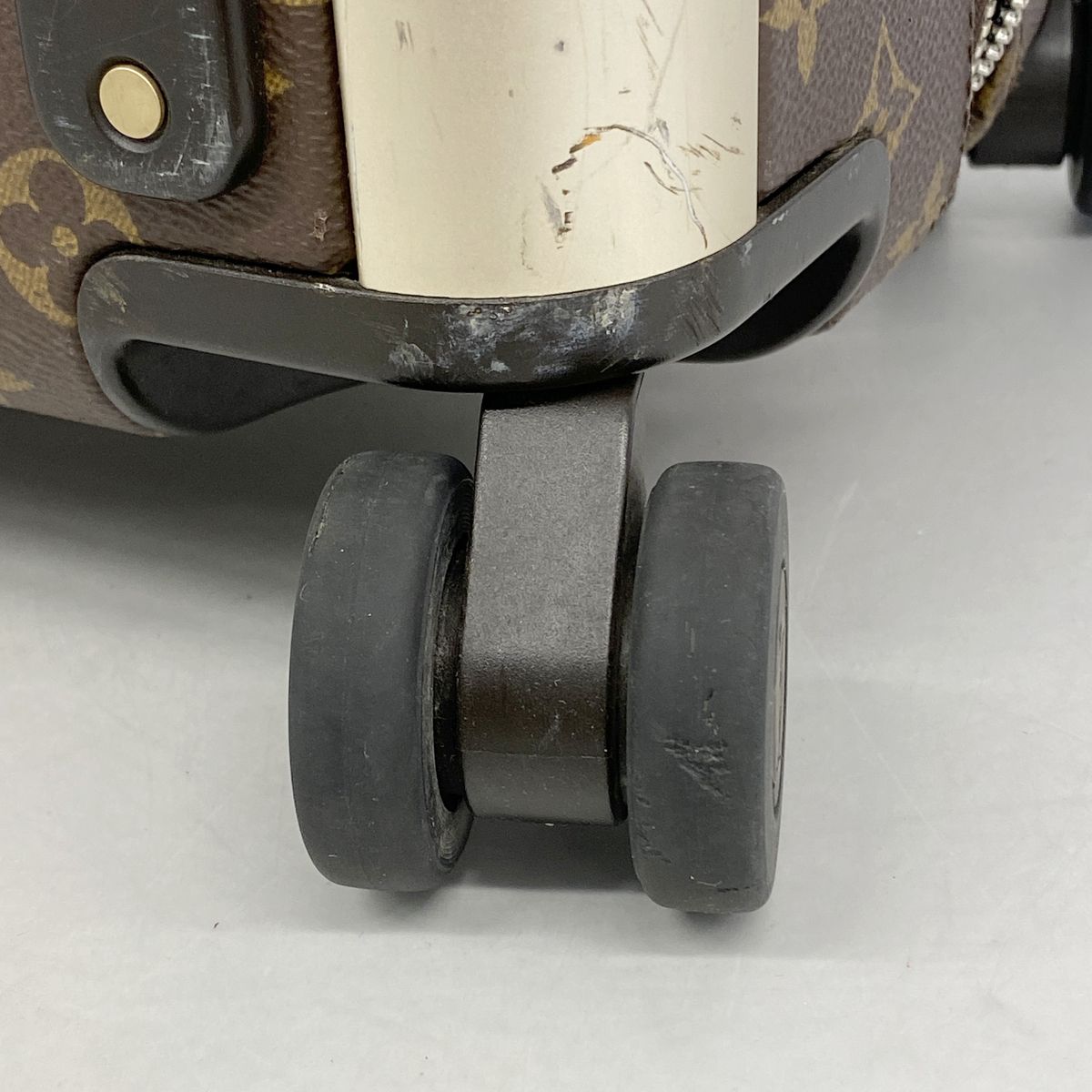 Louis Vuitton Travel Bag Monogram Horizon 55 Brown — view 6