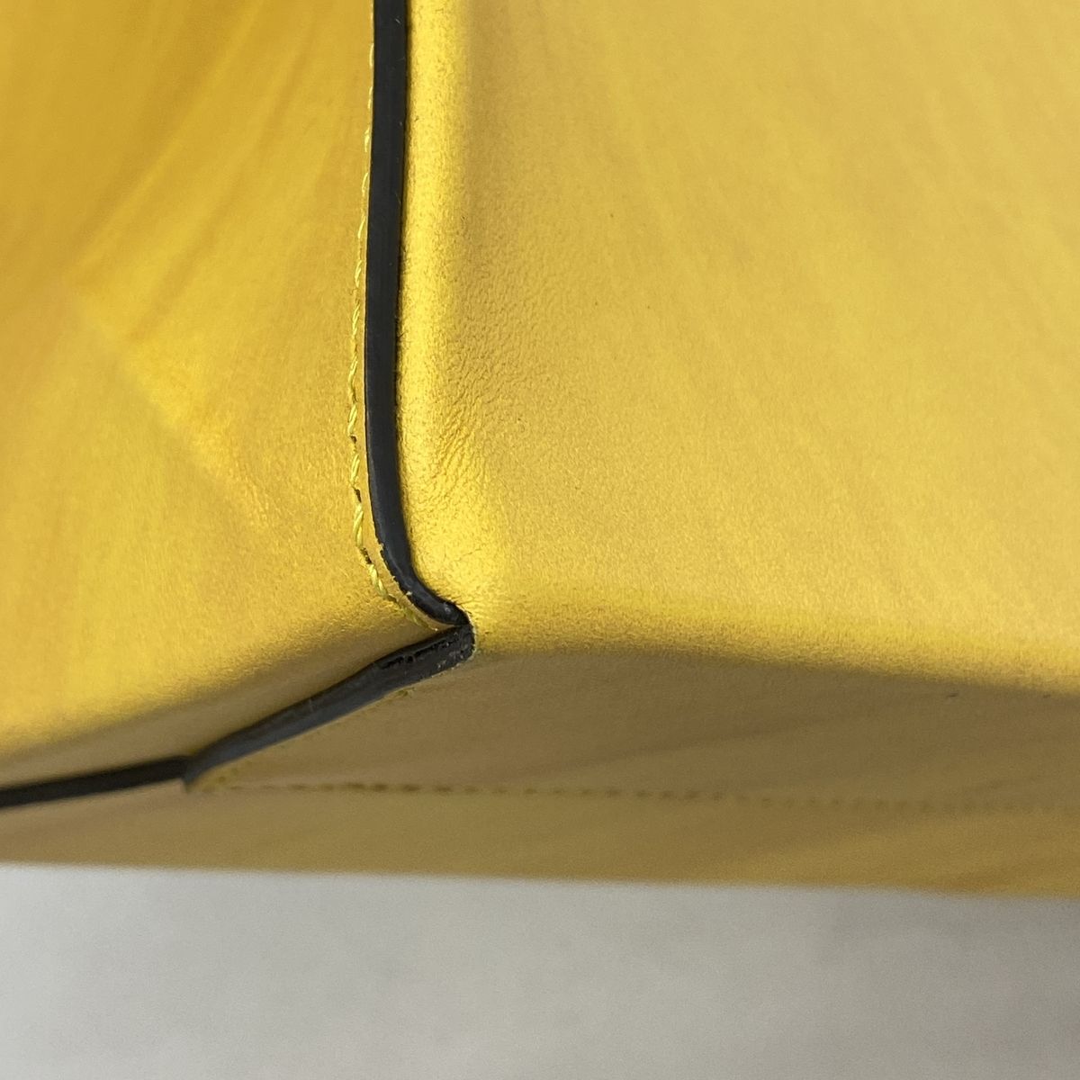 Fendi Tote Bag Shopping Leather Yellow Gold — view 6