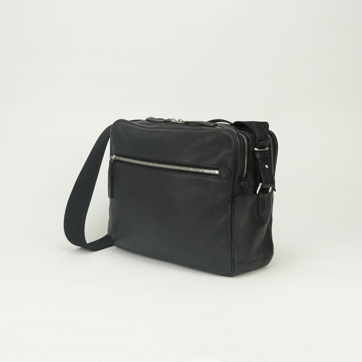 Hermes Sac Eb Reporter Shoulder Bag Ever Gray Noir Black Silver Bague Rain — view 2