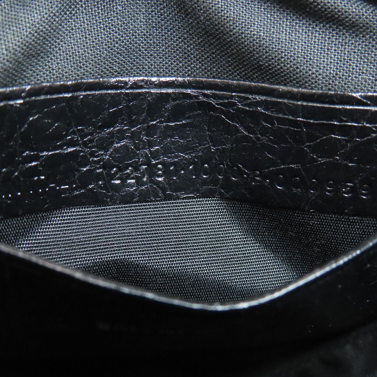 Balenciaga Heart Motif Shoulder Bag Leather — view 7