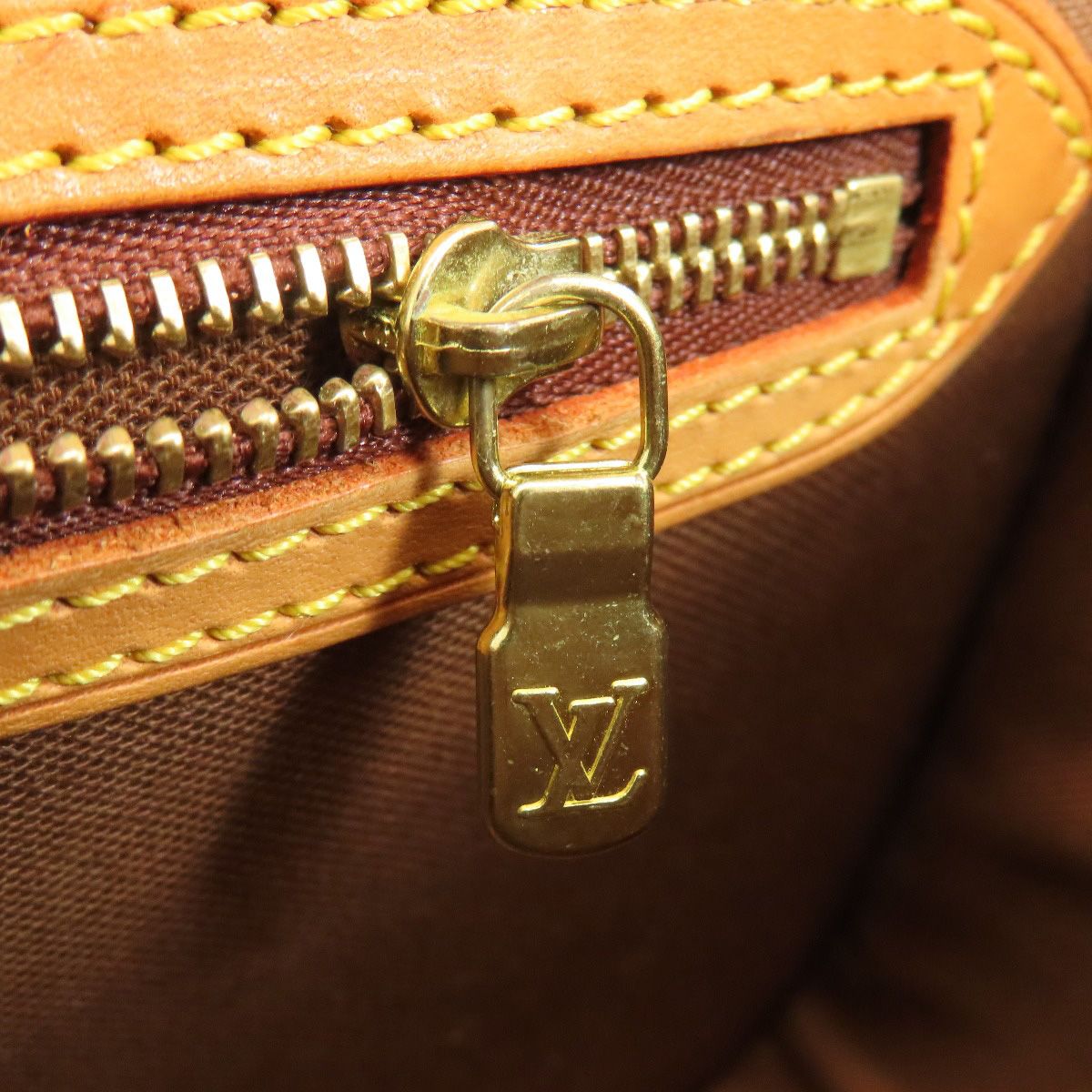 Louis Vuitton Solonge Shoulder Bag Monogram Canvas — view 8