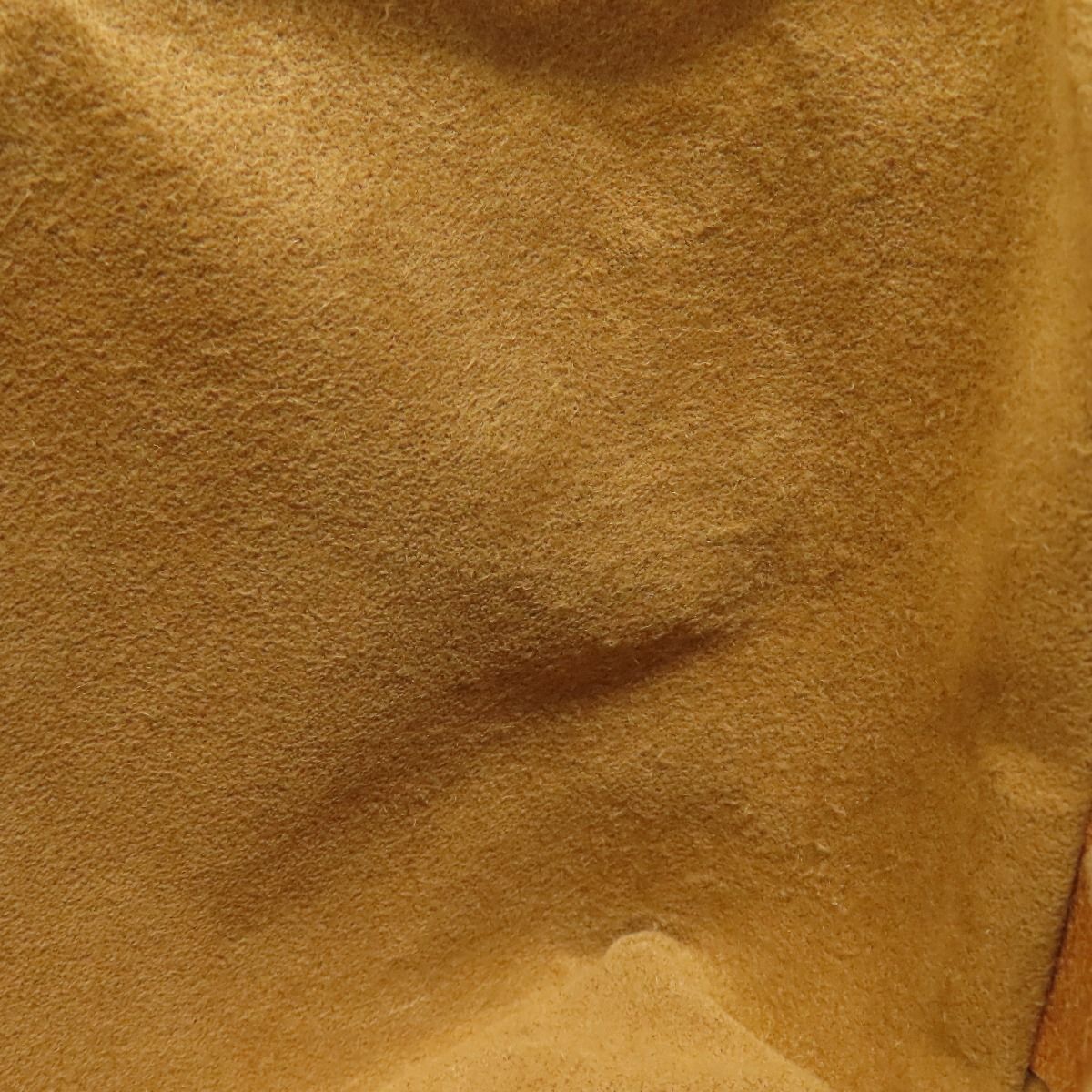 Louis Vuitton Noe Perth Shoulder Bag Canvas — view 8