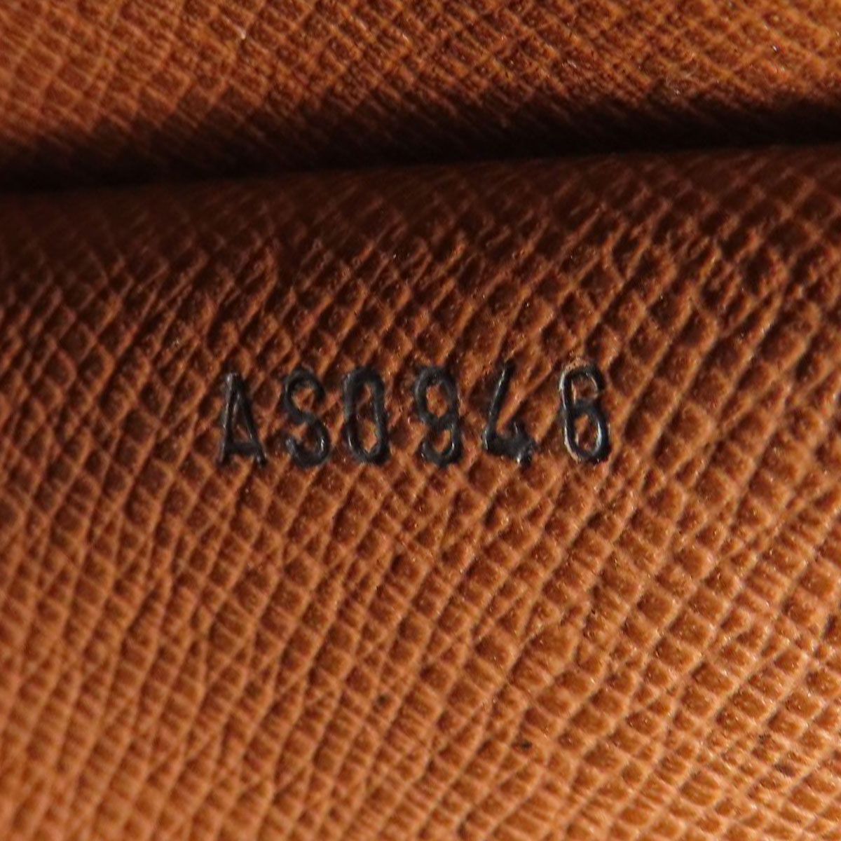 Louis Vuitton Boulogne Shoulder Bag Monogram Canvas — view 7