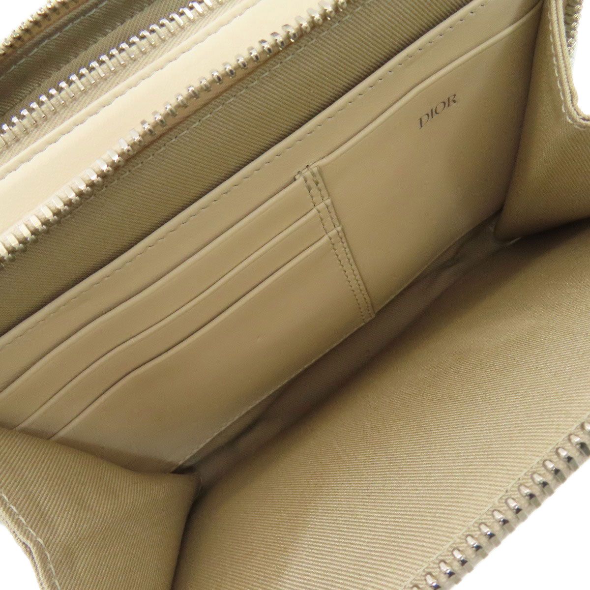 Dior CD Diamond Shoulder Bag — view 5