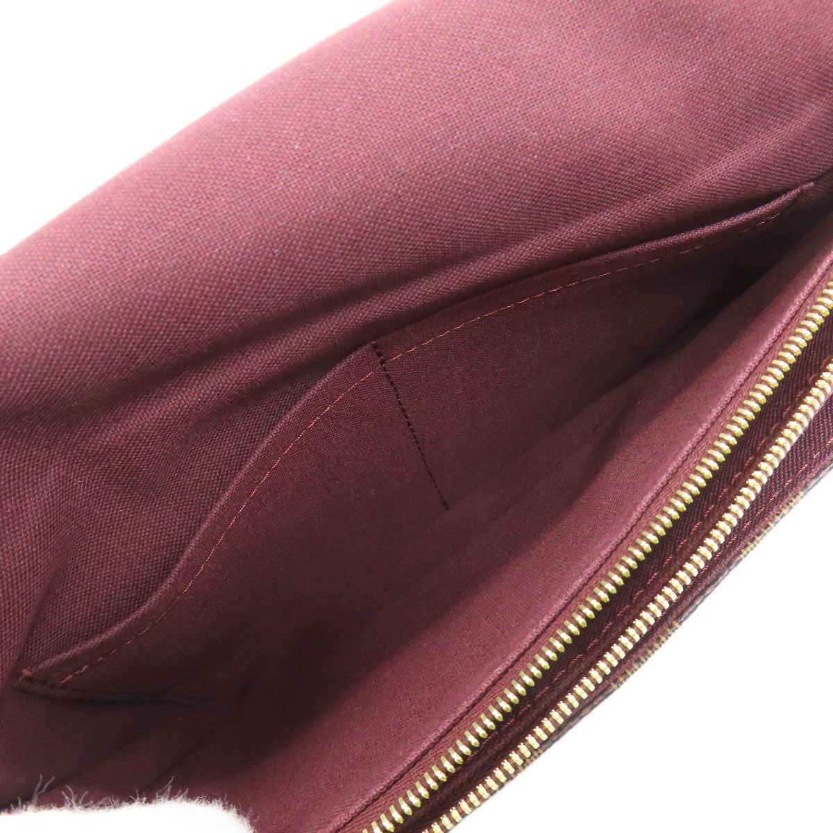 Louis Vuitton Hoxton PM Shoulder Bag Damier Canvas — view 6