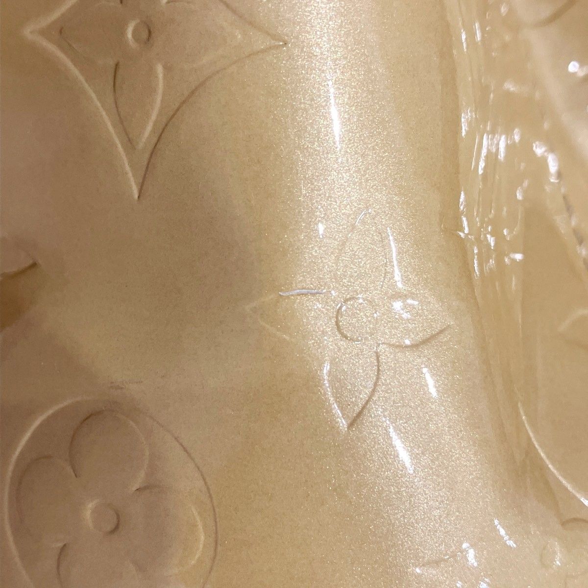 Louis Vuitton Reed MM Vernis Handbag Patent Leather — view 8