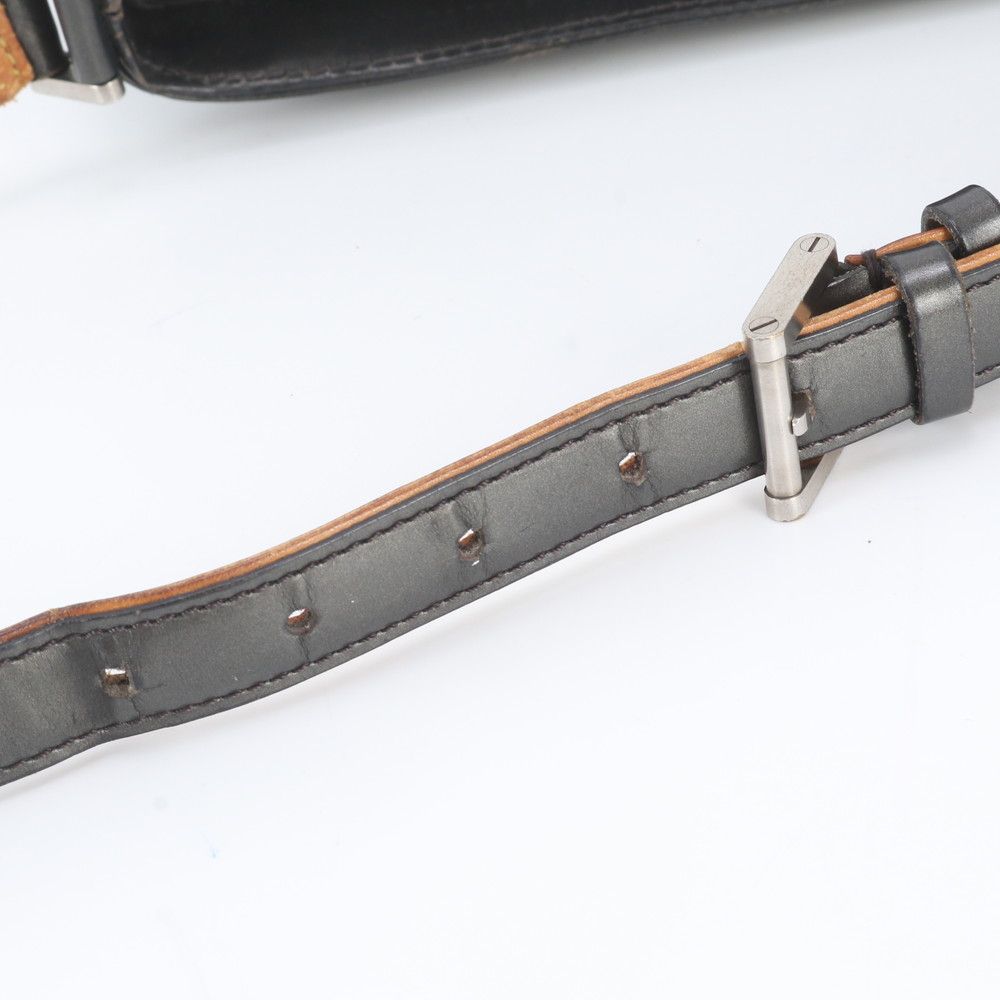 Louis Vuitton Monogram Matte Alston Leather Shoulder Bag Tote Handbag — view 8