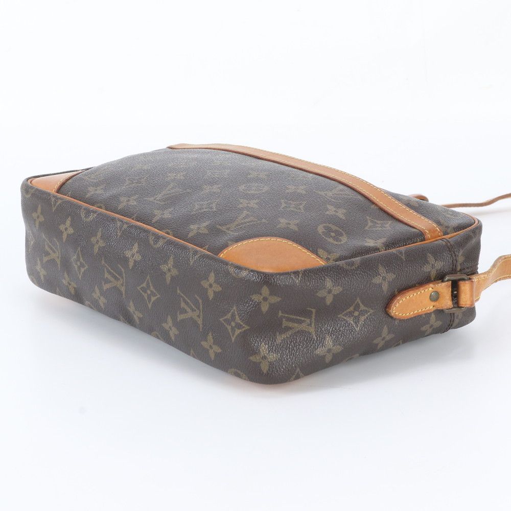 Louis Vuitton Monogram Trocadero GM Leather Shoulder Bag Crossbody Messenger — view 4