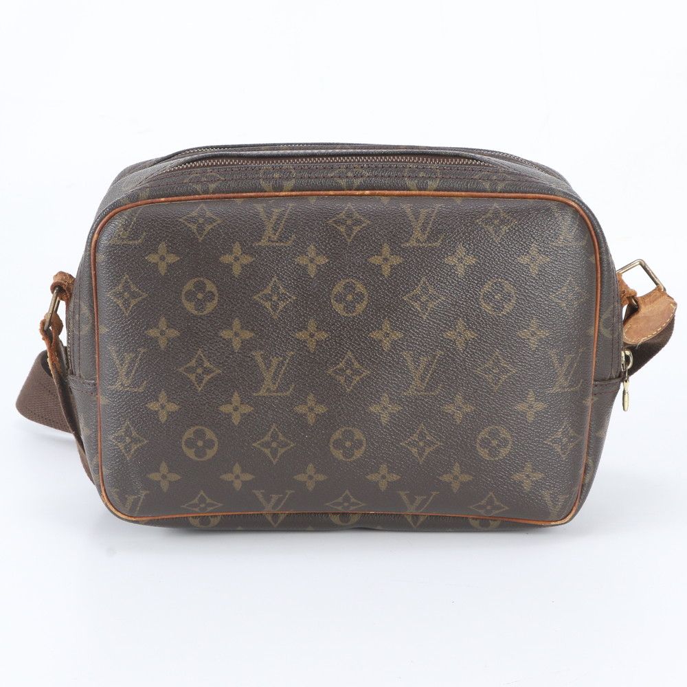 Louis Vuitton Monogram Reporter PM Leather Shoulder Bag Crossbody Messenger — view 3