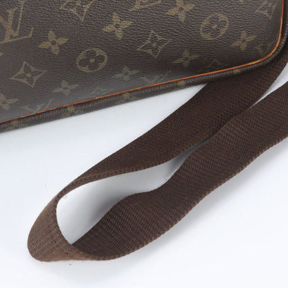 Louis Vuitton Monogram Reporter PM Leather Shoulder Bag Crossbody Messenger — view 2
