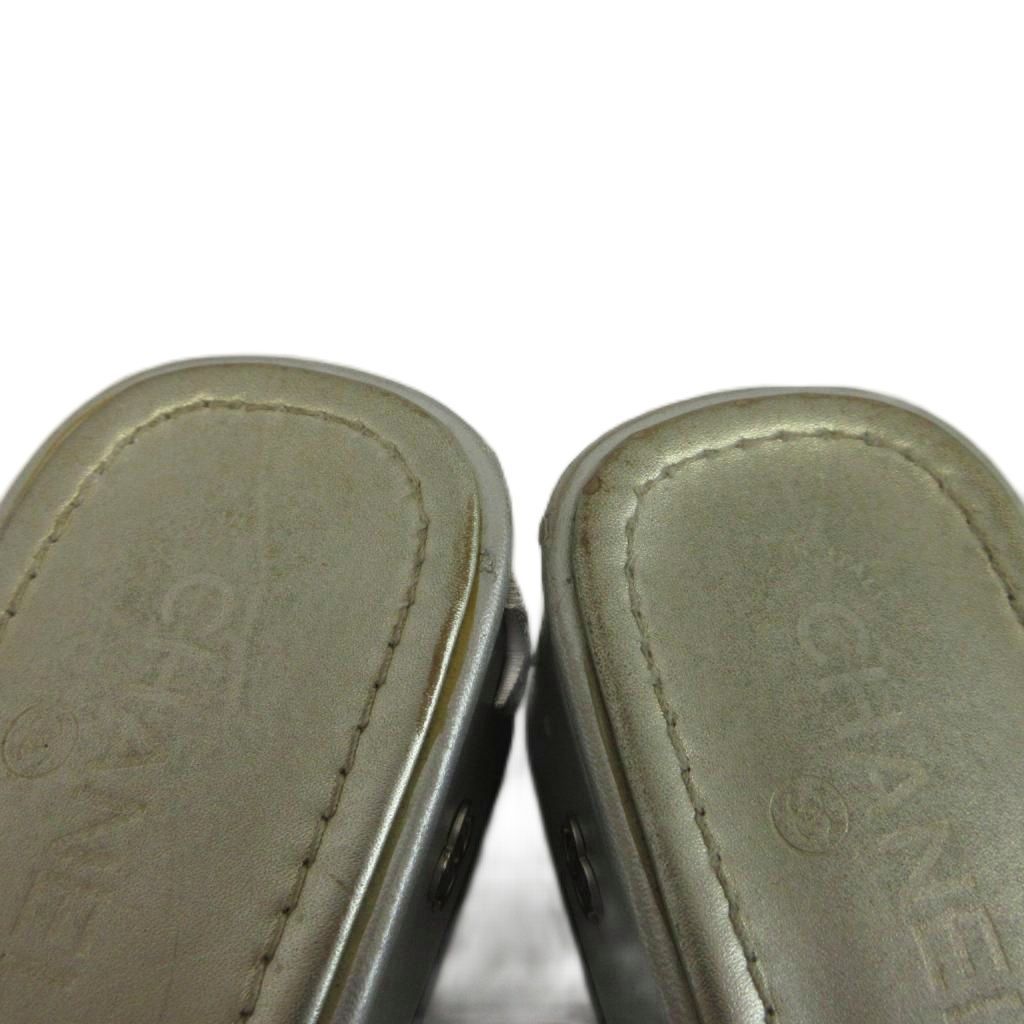 Chanel Sandals Leather Low Heels Star Studs Rhinestone CC Logo Silver — view 4