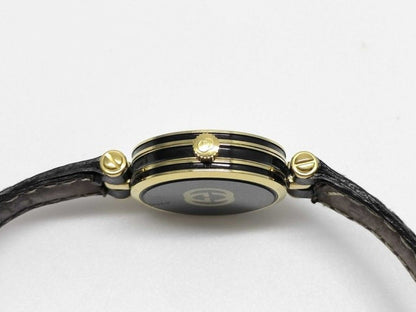 Gucci Watch Silver Gold Black Stainless Steel Leather — view 2