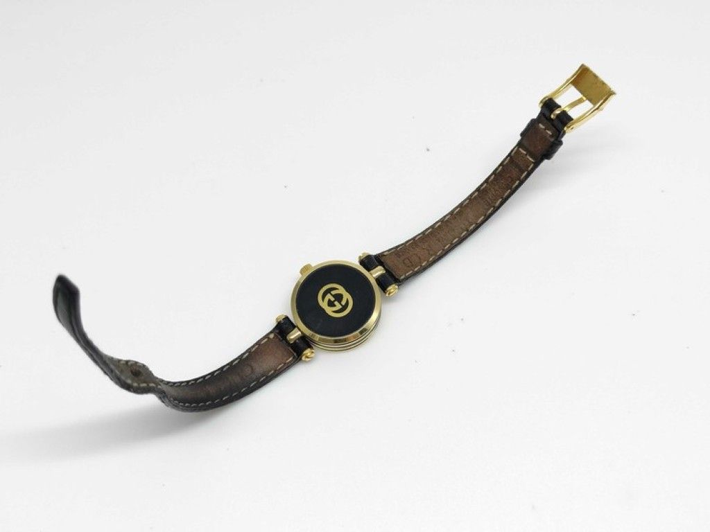 Gucci Watch Silver Gold Black Stainless Steel Leather — view 5