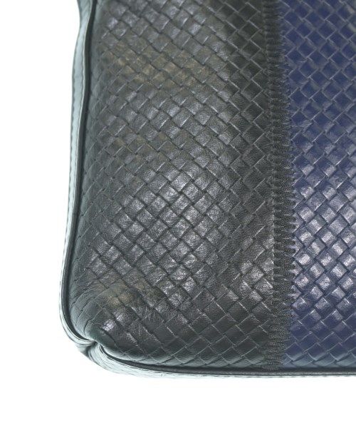 Bottega Veneta Shoulder Bag — view 8