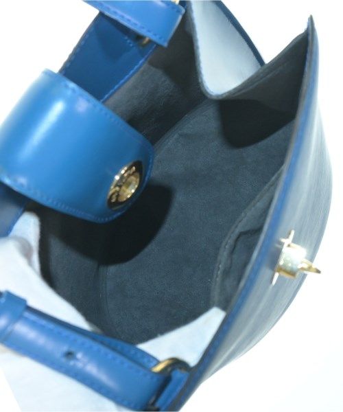 Louis Vuitton Shoulder Bag — view 4
