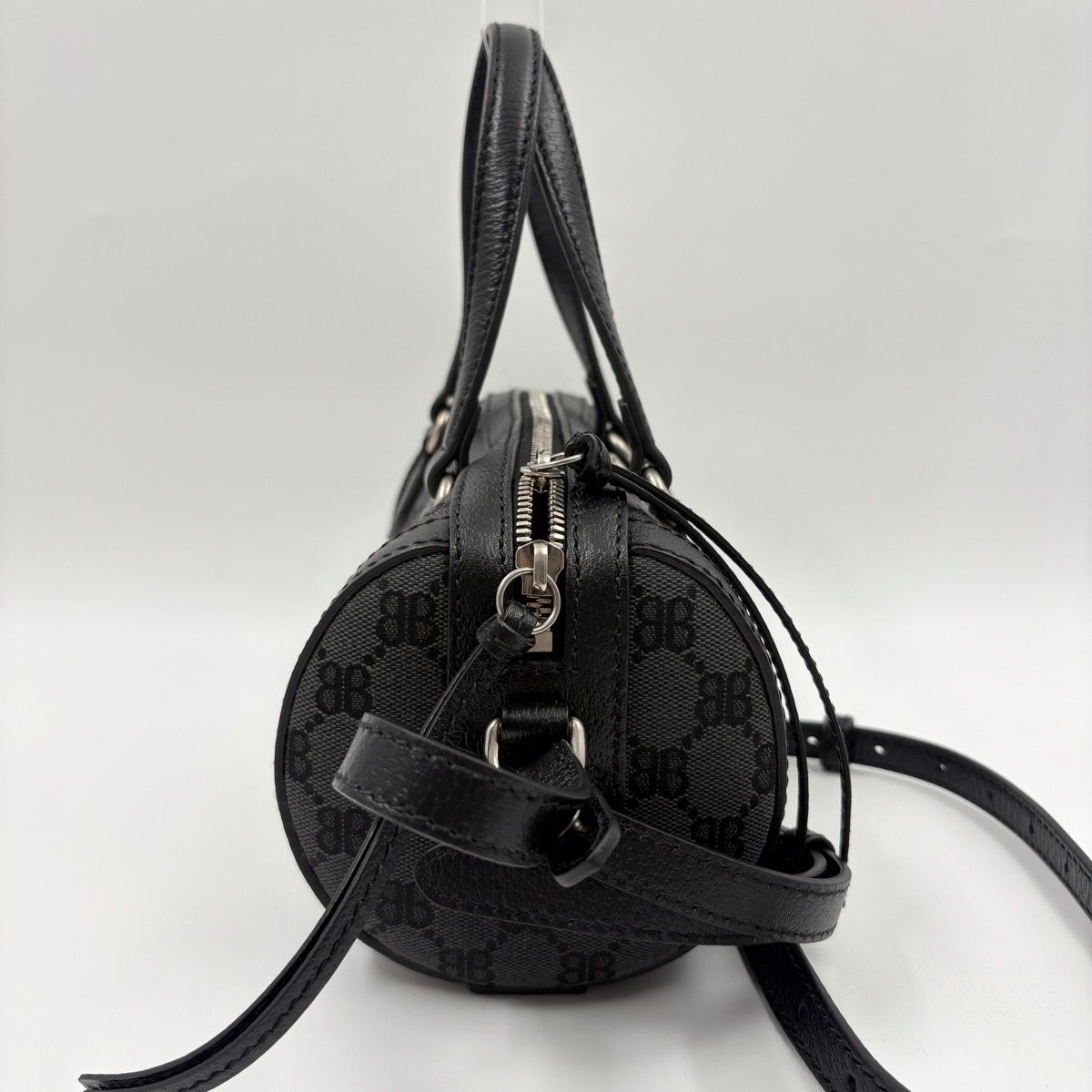Balenciaga Boston Bag Travel Bags Black — view 6