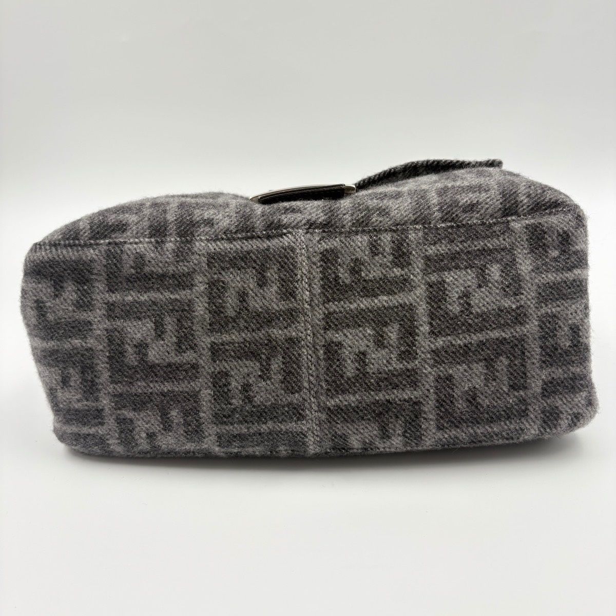 Fendi Handbag Man Bucket — view 7