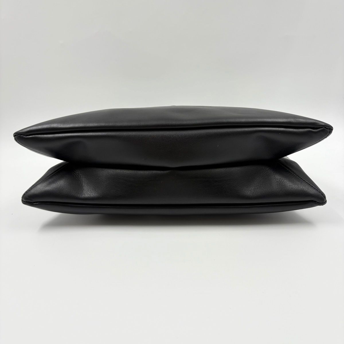 Bottega Veneta Shoulder Bag Liberta — view 7