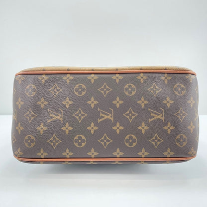 Louis Vuitton Shoulder Bag Dauphine MM — view 5