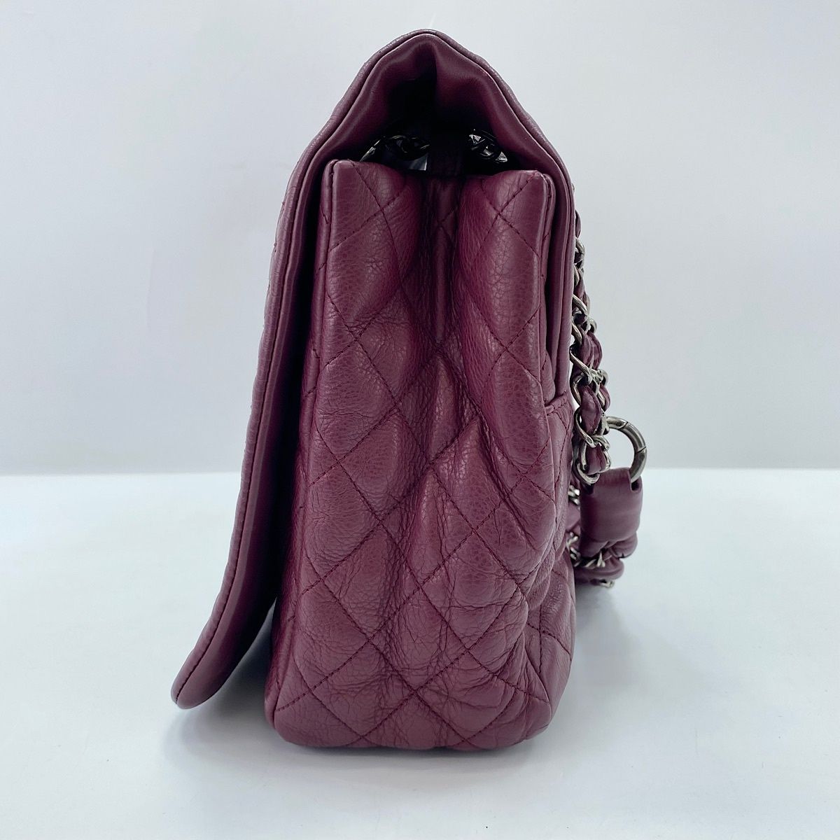 Chanel Handbag Quilted Burgundy — view 3