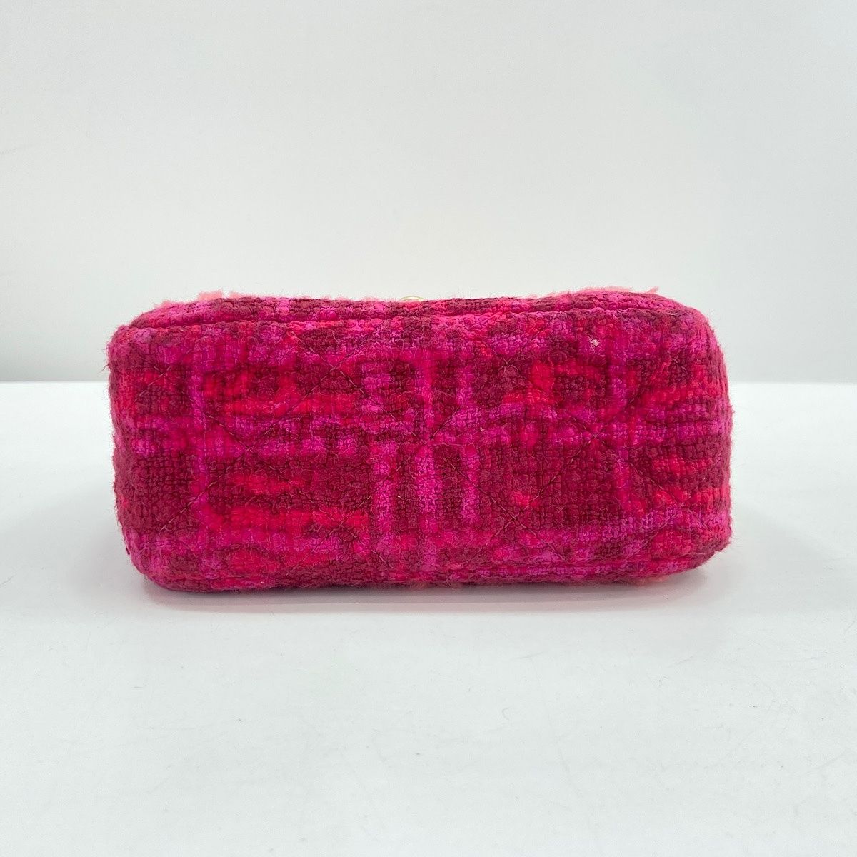 Chanel Shoulder Bag Mini Quilted — view 6