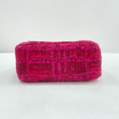 Chanel Shoulder Bag Mini Quilted — view 6