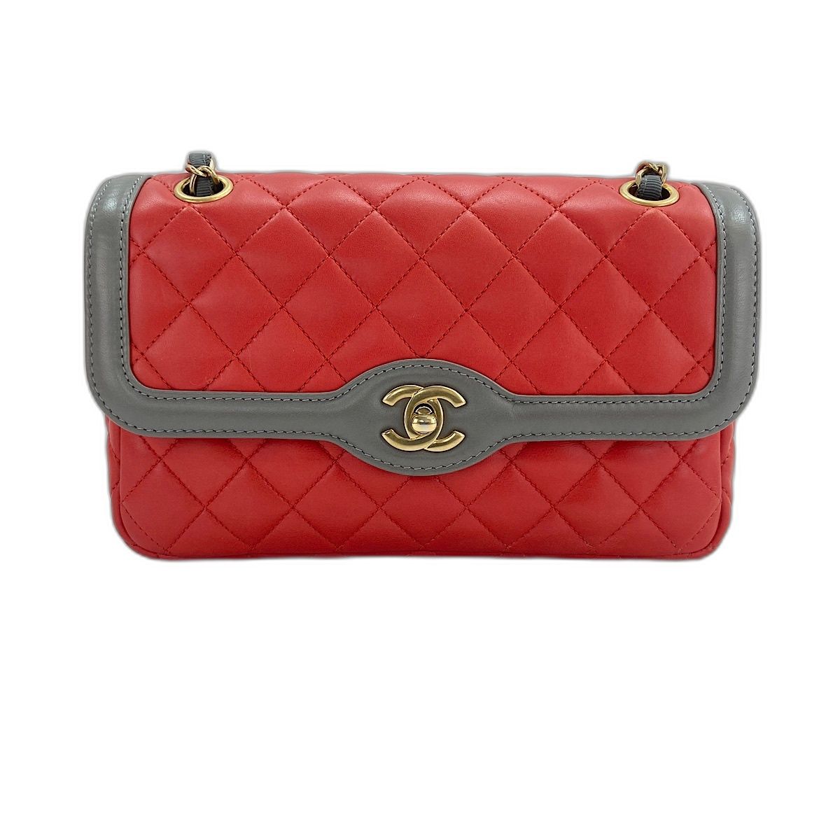 Chanel Shoulder Bag Quilted