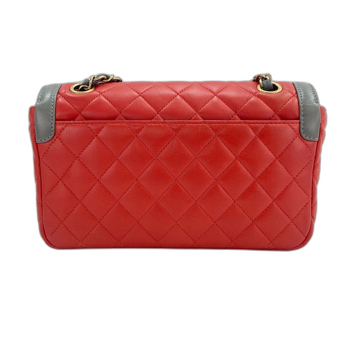 Chanel Shoulder Bag Quilted — view 2