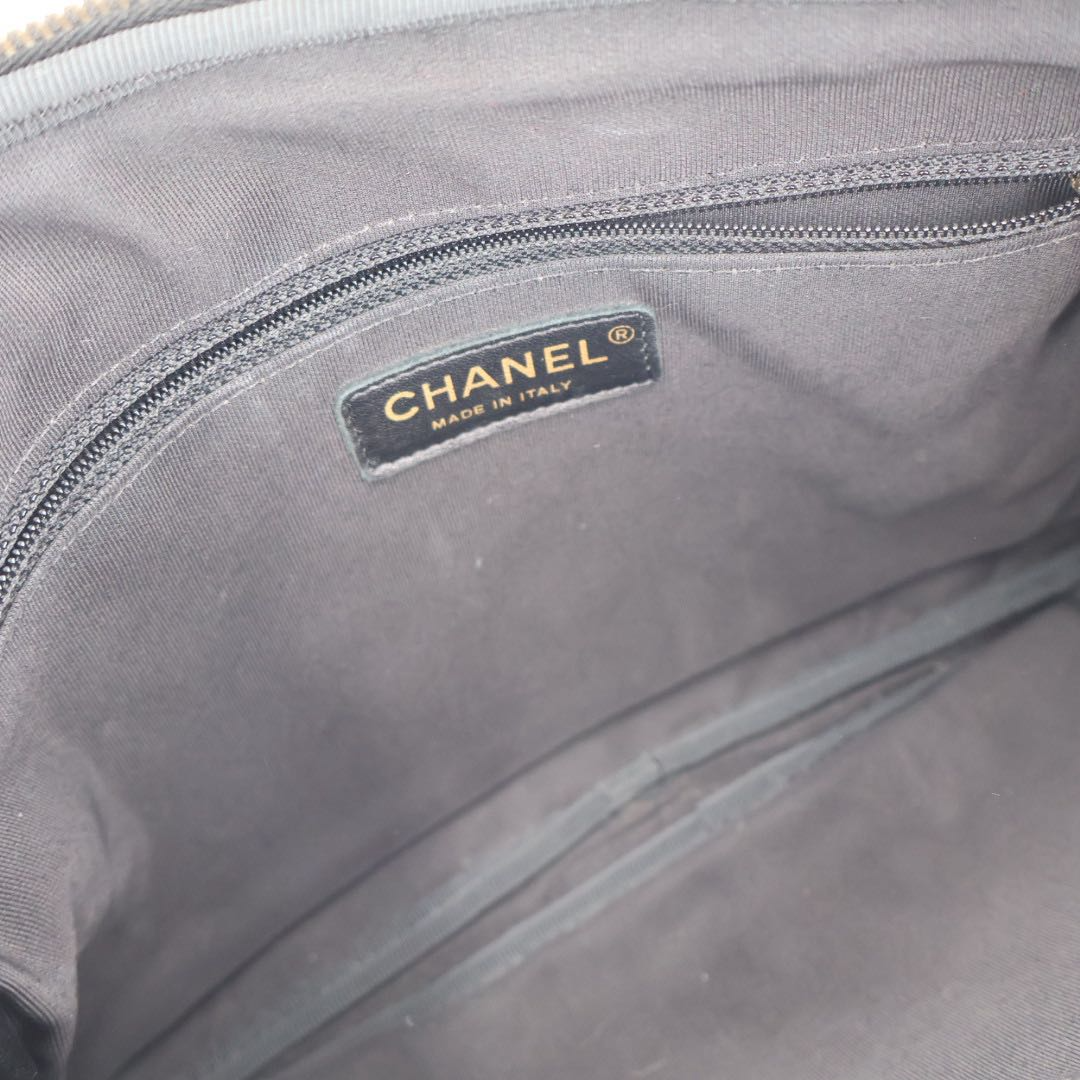 Chanel Girl Shoulder Bag — view 6