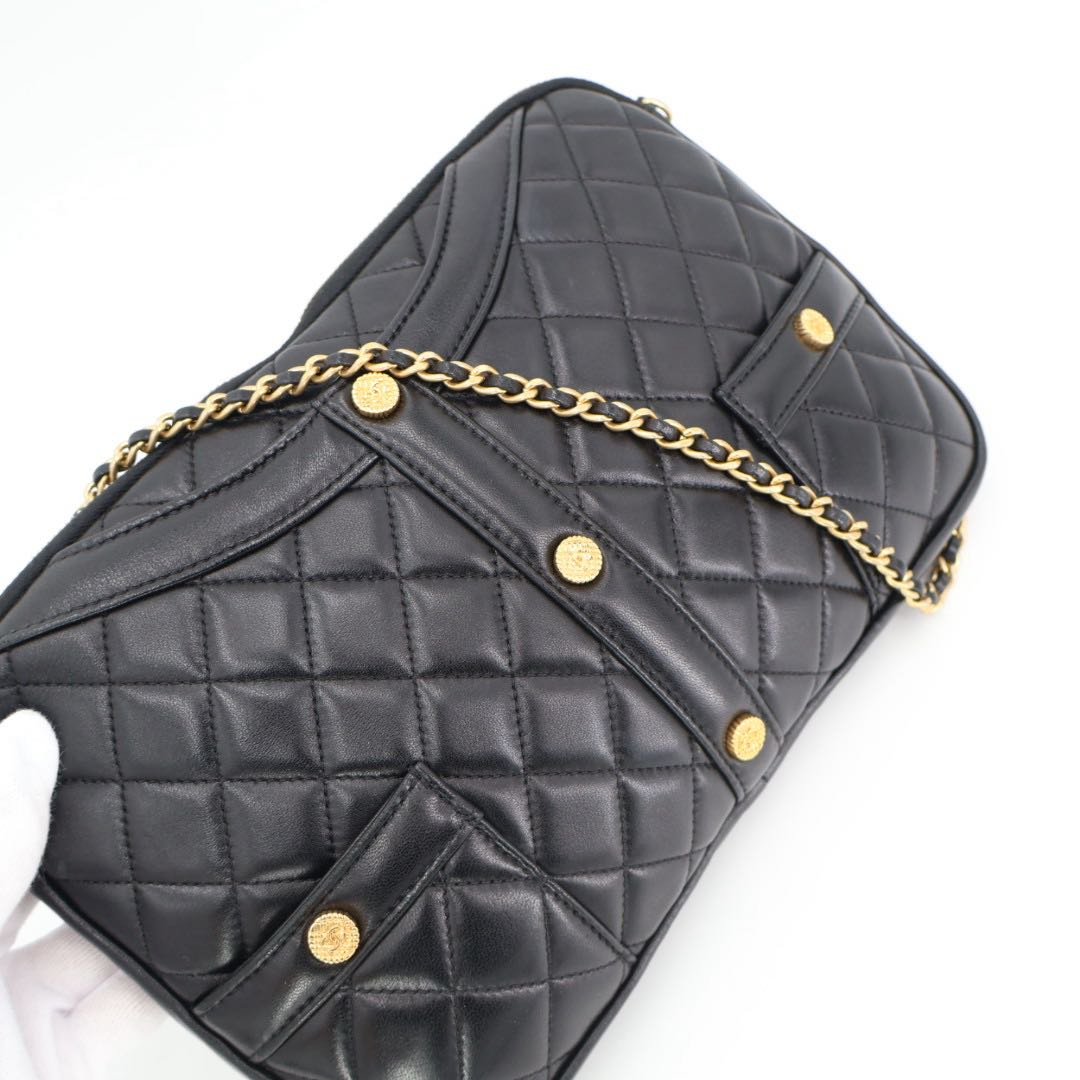 Chanel Girl Shoulder Bag — view 4