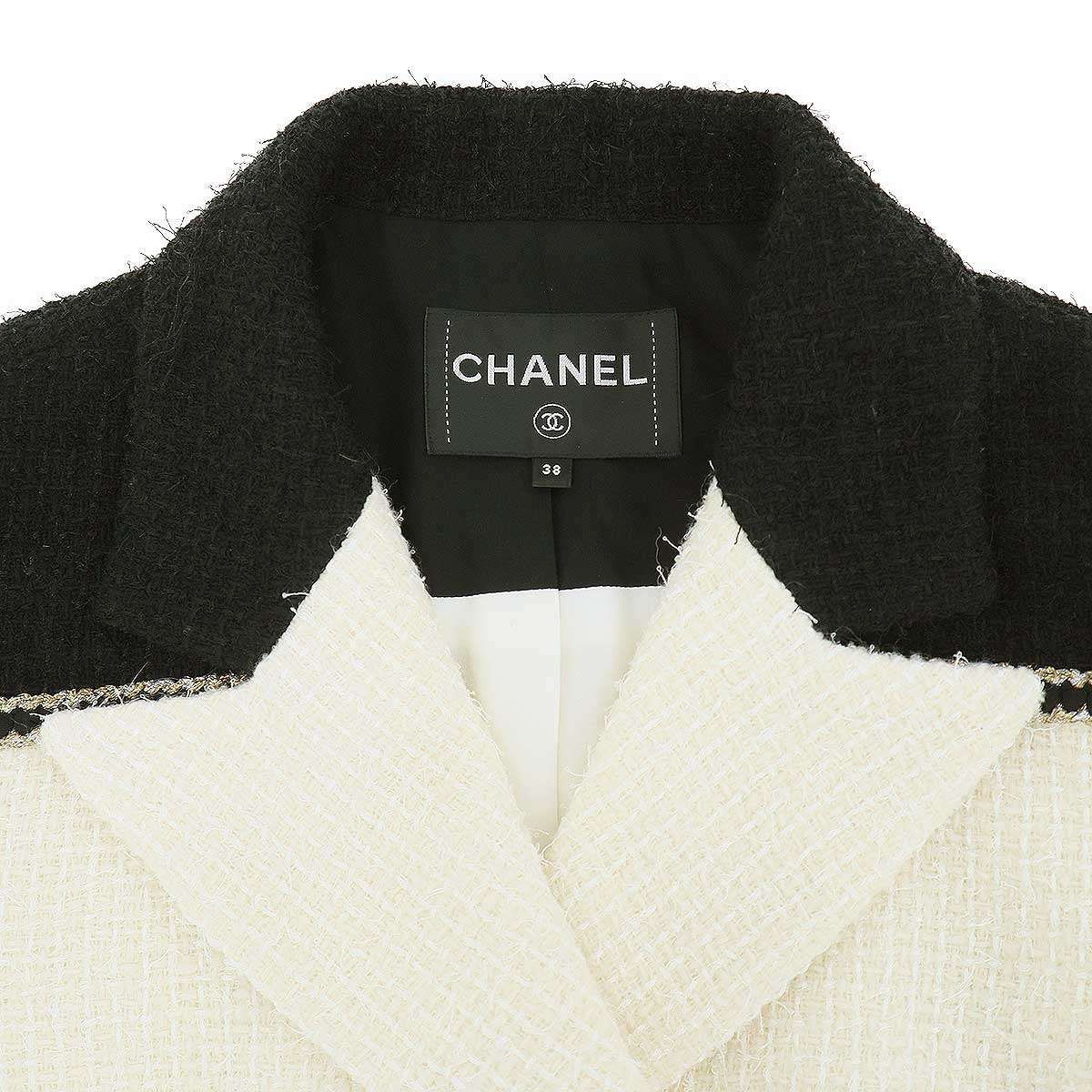 Chanel CC Logo Bicolor Tweed Double Jacket Black White 38 — view 4