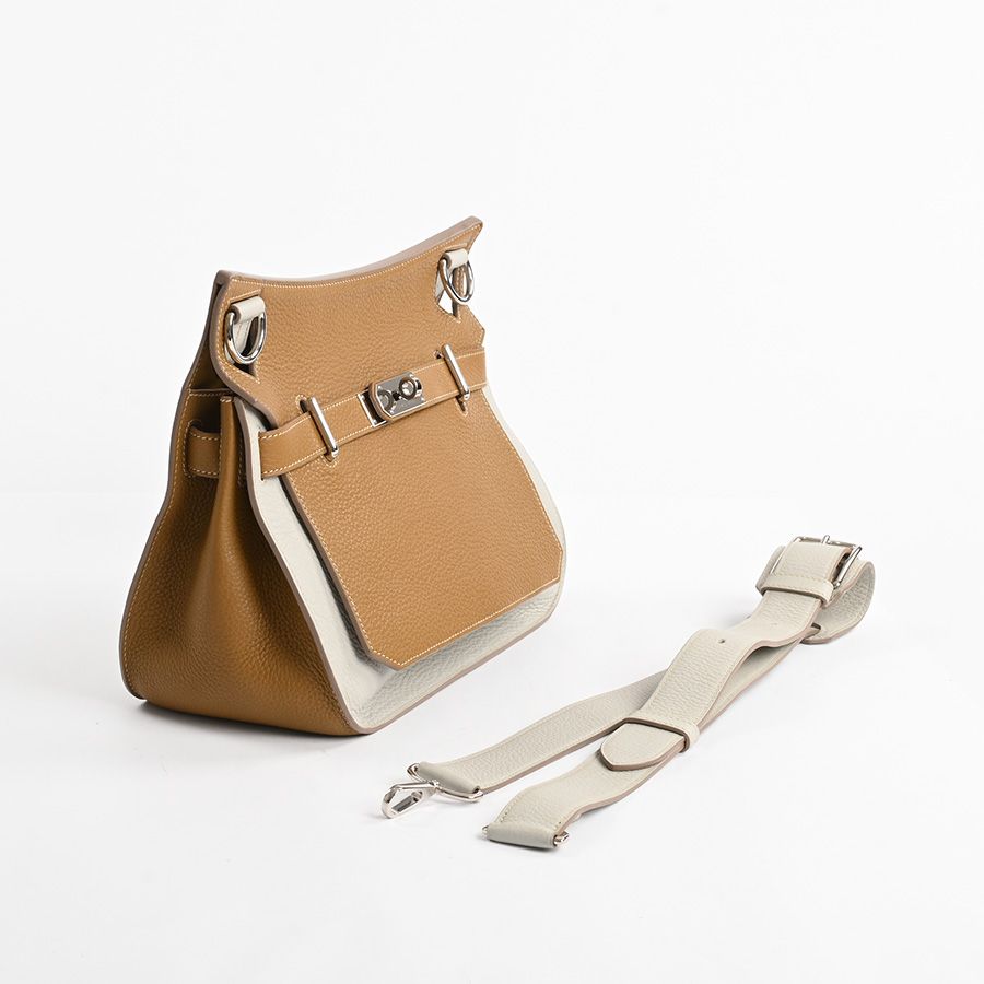 Hermes Shoulder Bag Jypsiere Eclat 31 — view 2