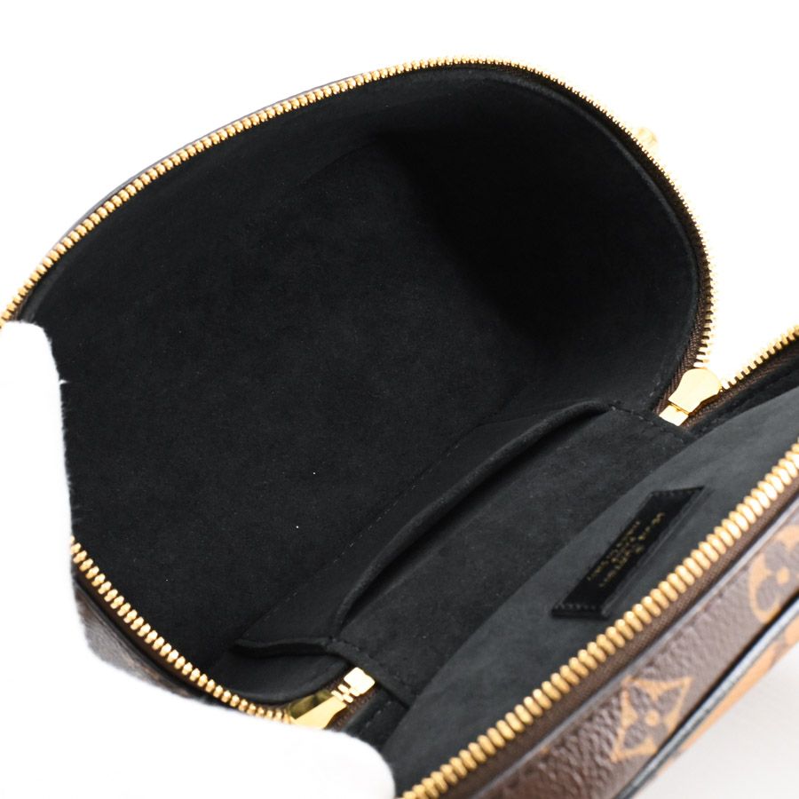 Louis Vuitton Handbag Vanity — view 4