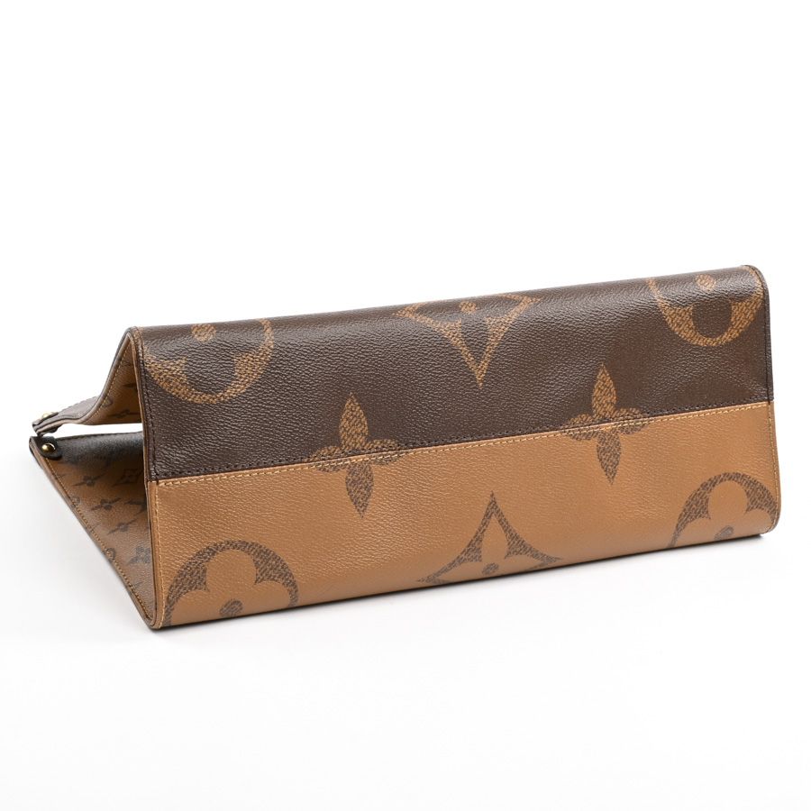 Louis Vuitton Handbag On The Go MM — view 6