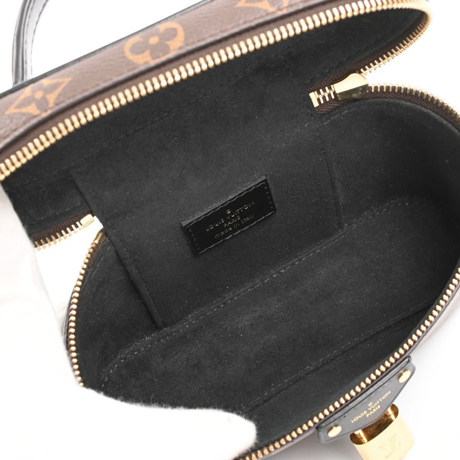 Louis Vuitton Shoulder Bag Vanity Chain Pouch — view 4