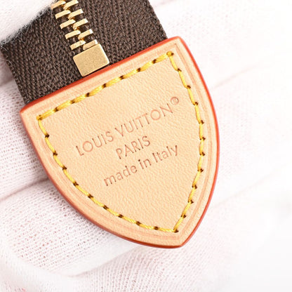 Louis Vuitton Clutch Poche Toilette 26 — view 6