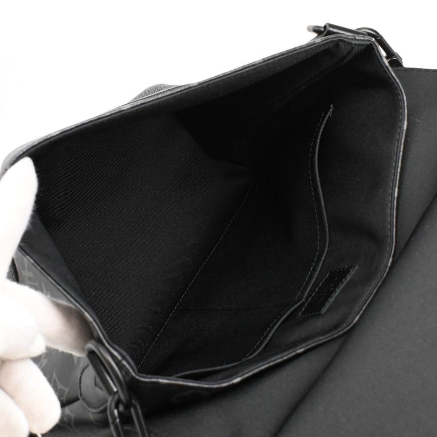 Louis Vuitton Shoulder Bag Saumur Messenger — view 4
