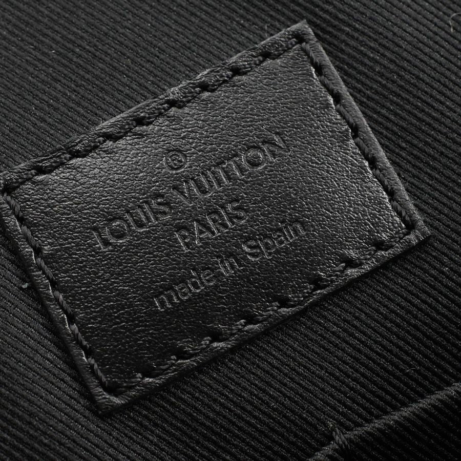 Louis Vuitton Shoulder Bag Saumur Messenger — view 6