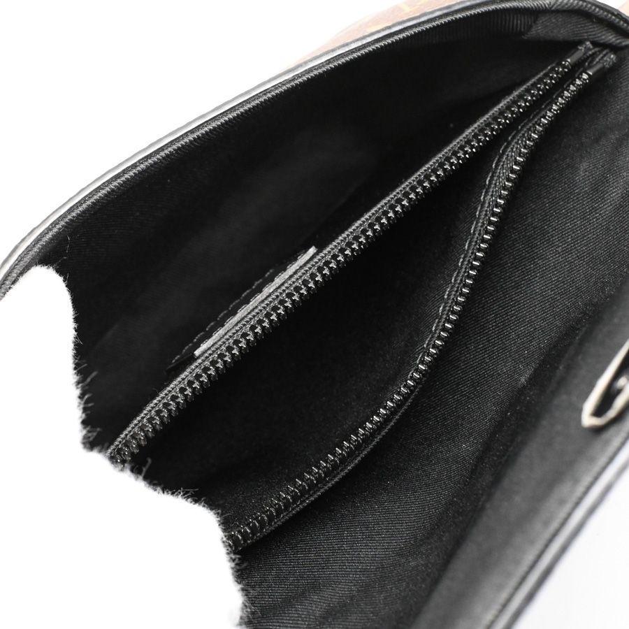 Louis Vuitton Belt Bag S Lock — view 4