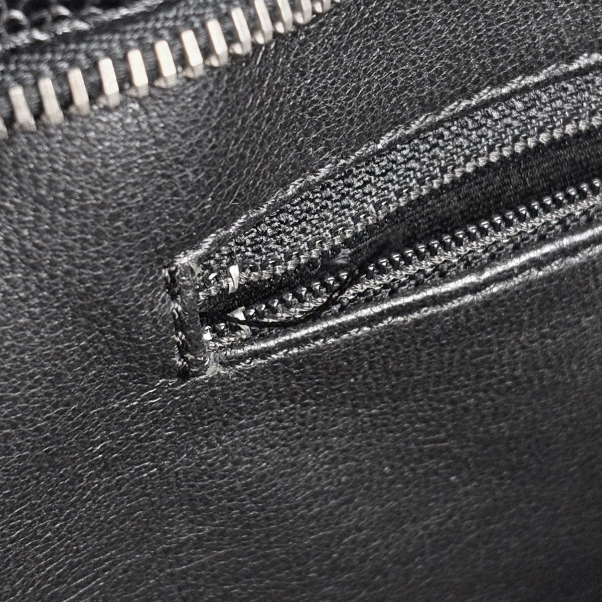 Chanel Reissue Tote Bag Caviar Leather Black — view 7