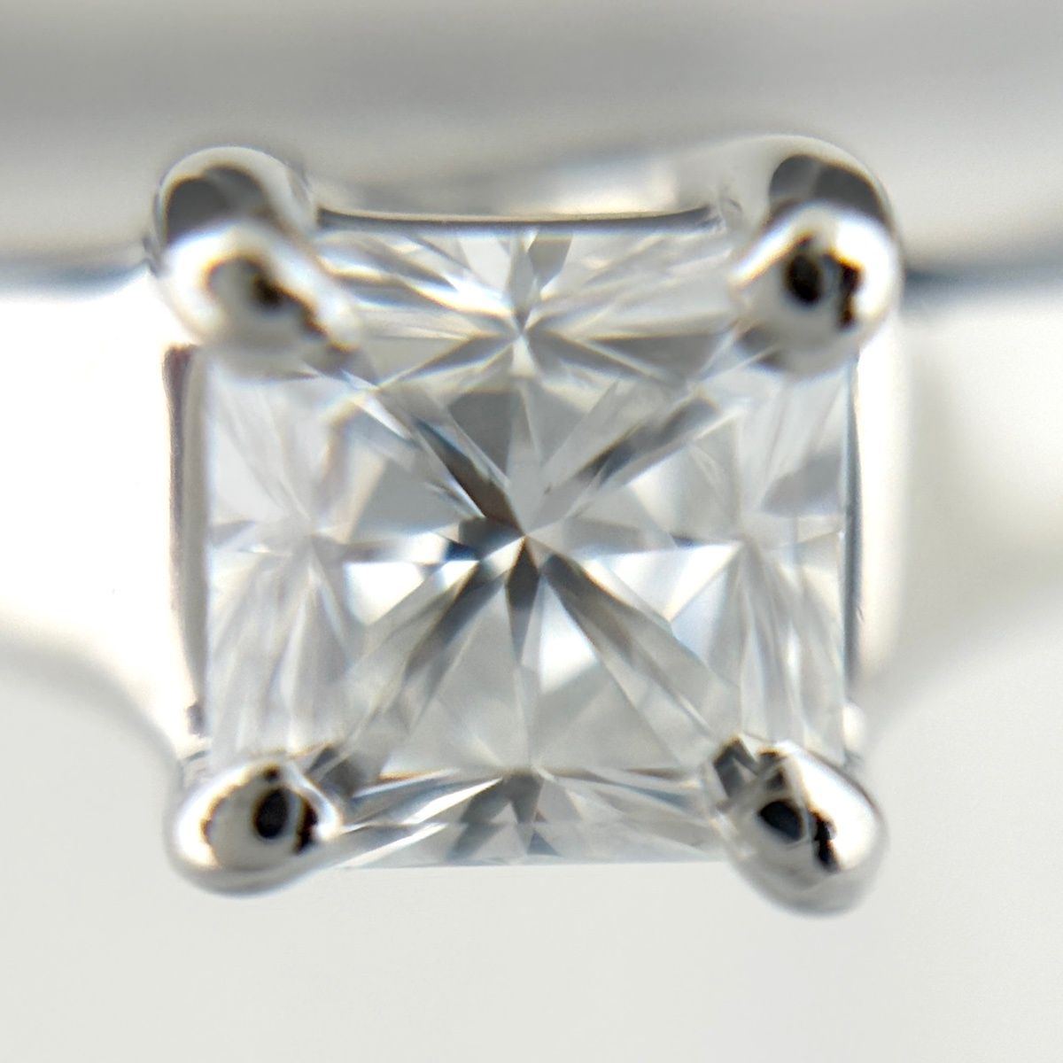 Tiffany & Co Lucida Platinum Ring Diamond — view 2