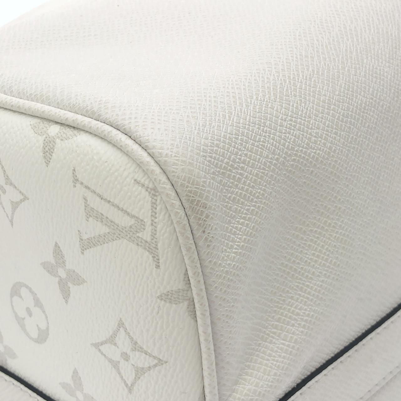 Louis Vuitton Taiga Llama Keepall Bandouliere 50 Boston Bag — view 2