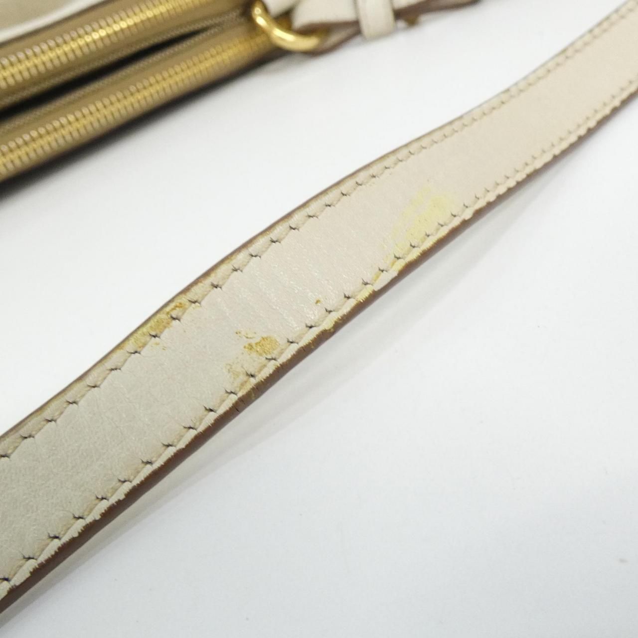 Prada Shoulder Bag Gold — view 7