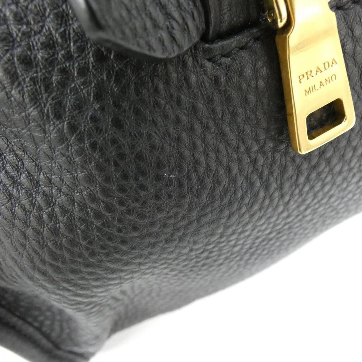 Prada Shoulder Bag Gold — view 5