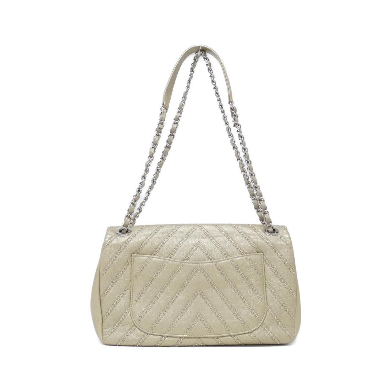 Chanel Shoulder Bag Gold — view 2