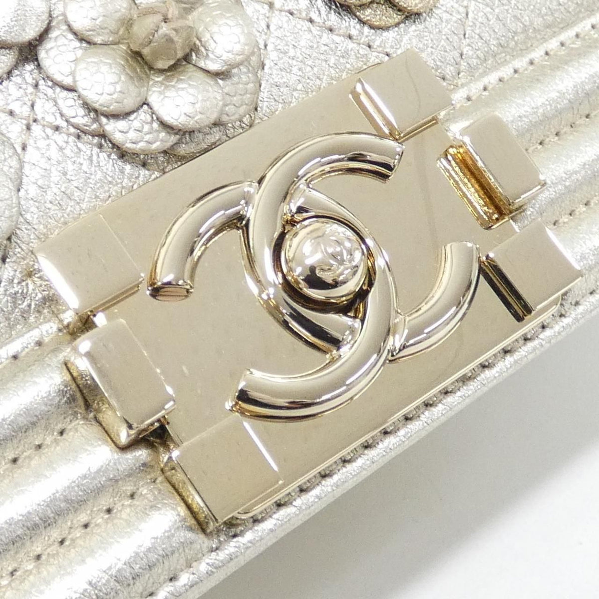 Chanel Boy Line Shoulder Bag — view 4