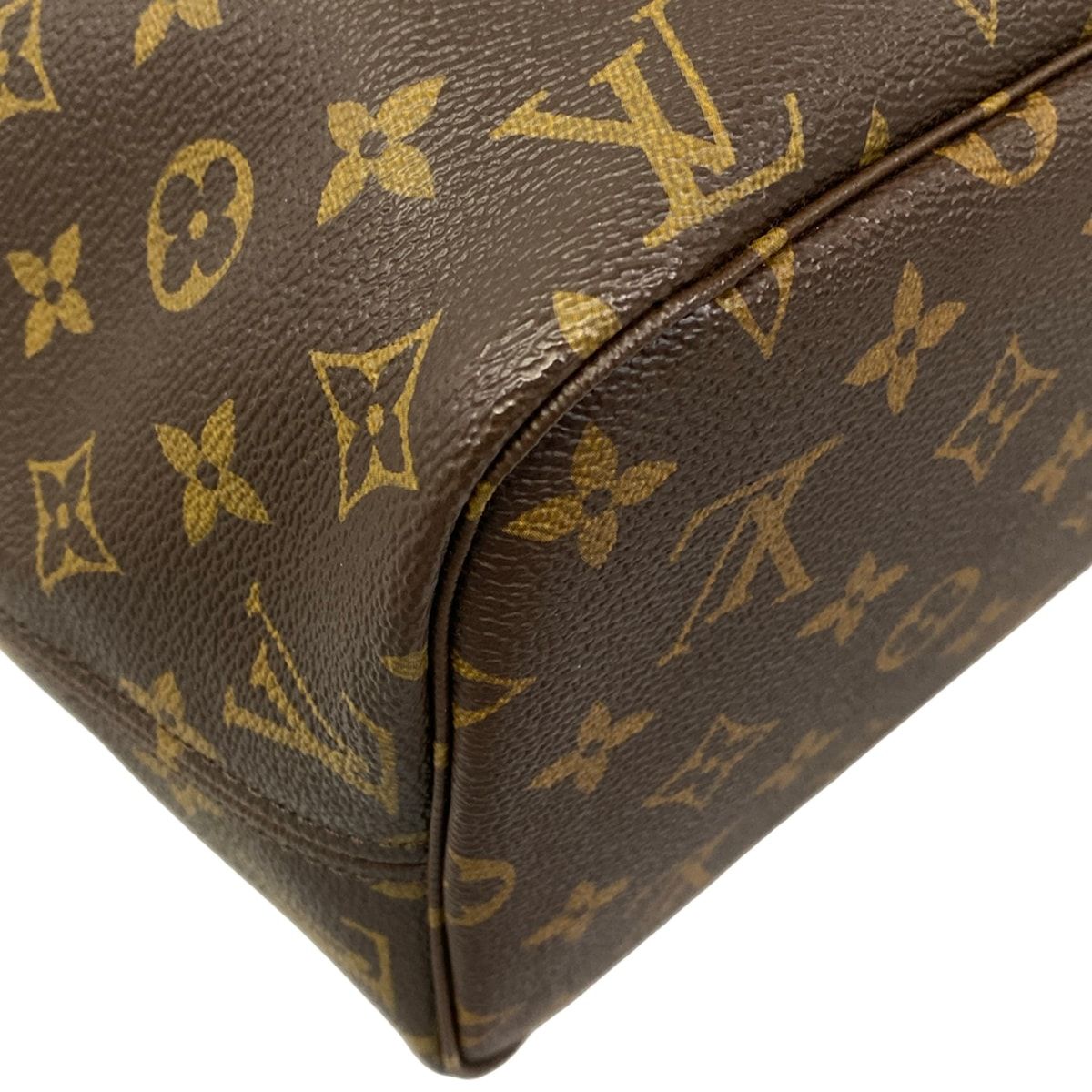 Louis Vuitton Tote Bag World Tour Collection Neverfull MM Monogram — view 6