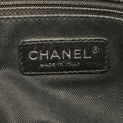Chanel Tote Bag Deauville Line MM Black White Chain Handle Silver Leather — view 8