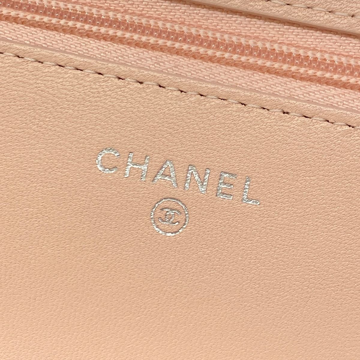 Chanel Wallet Quilted Light Pink Chain Metal Silver Rhinestone Star Shoulder Bag — view 6