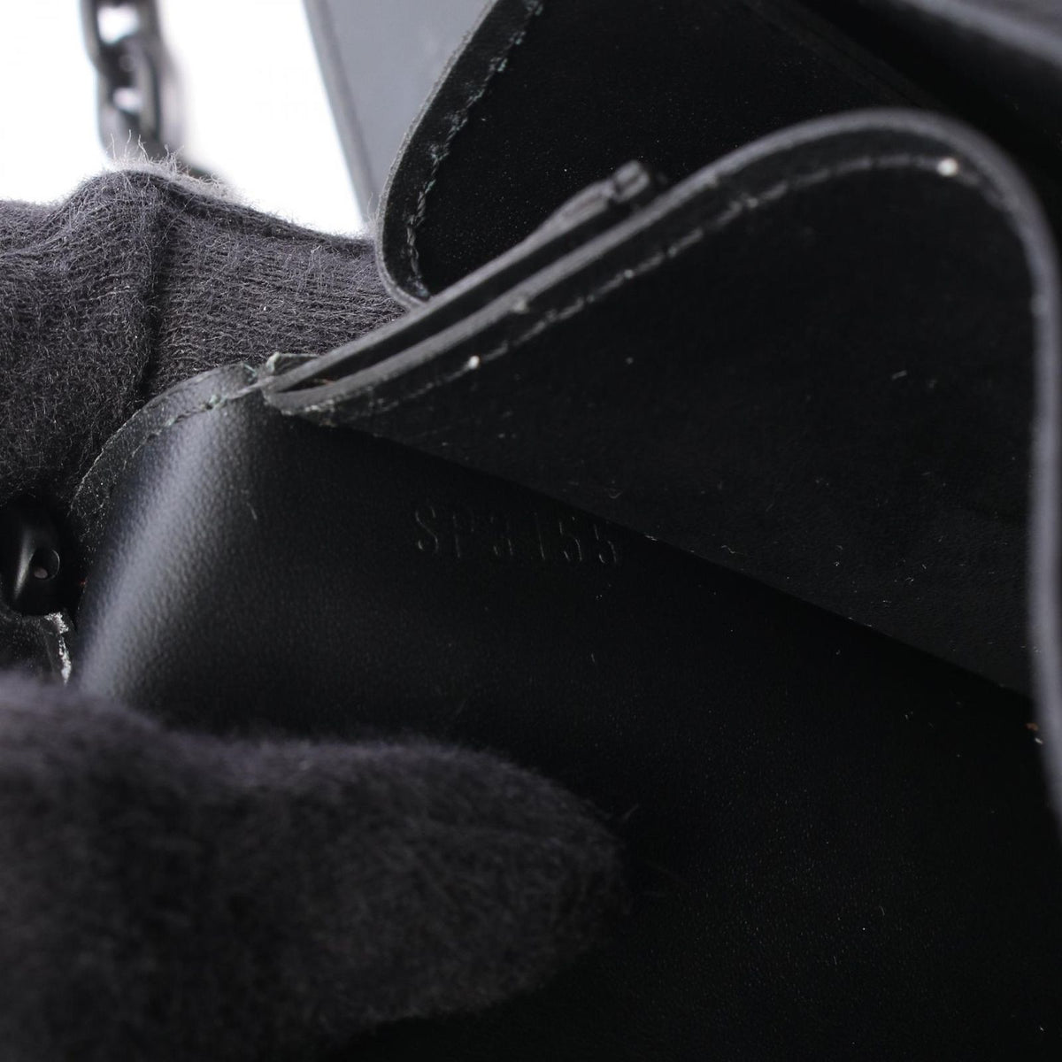 Louis Vuitton Shoulder Bag Portefeuille Twist Leather Chain — view 5
